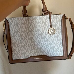 Michael Kors Charlotte Large Top Zip Tote Vanilla Signature Shoulder Bag